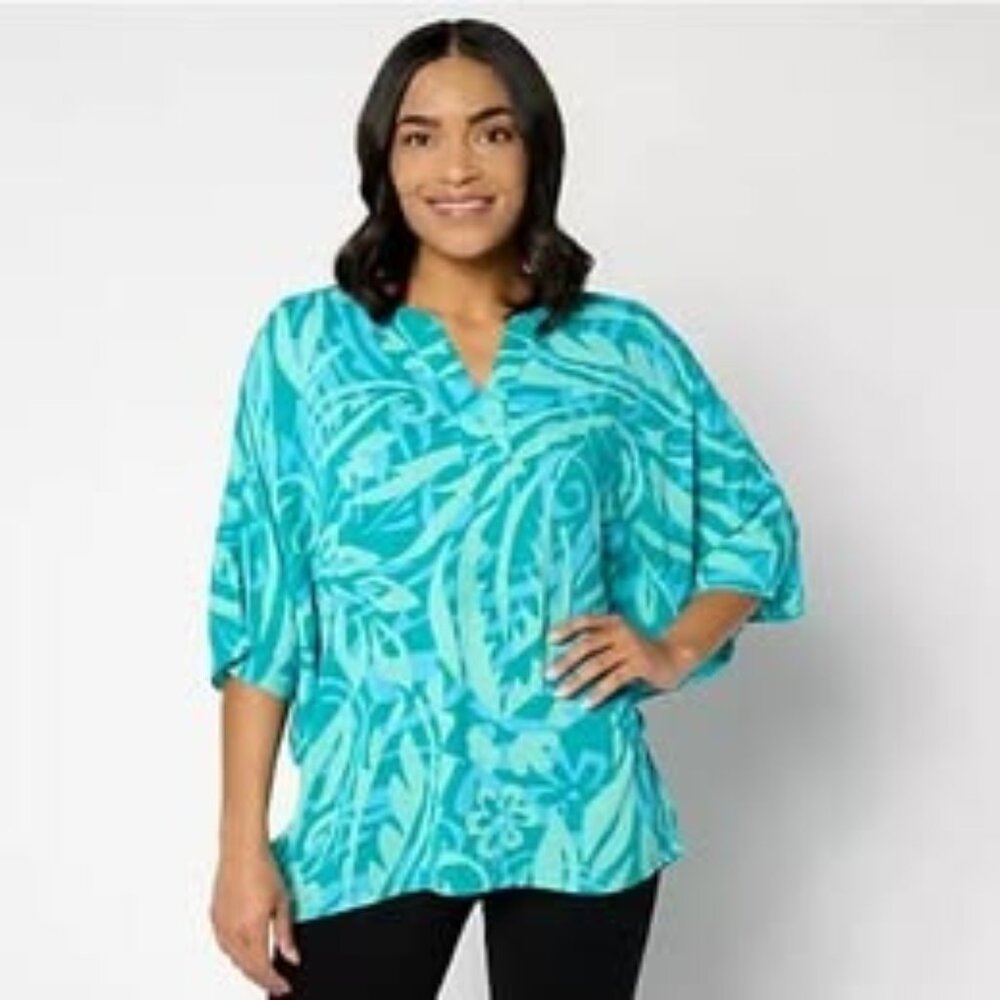 Belle by Kim Gravel Flirty Floral Split Neck Poncho